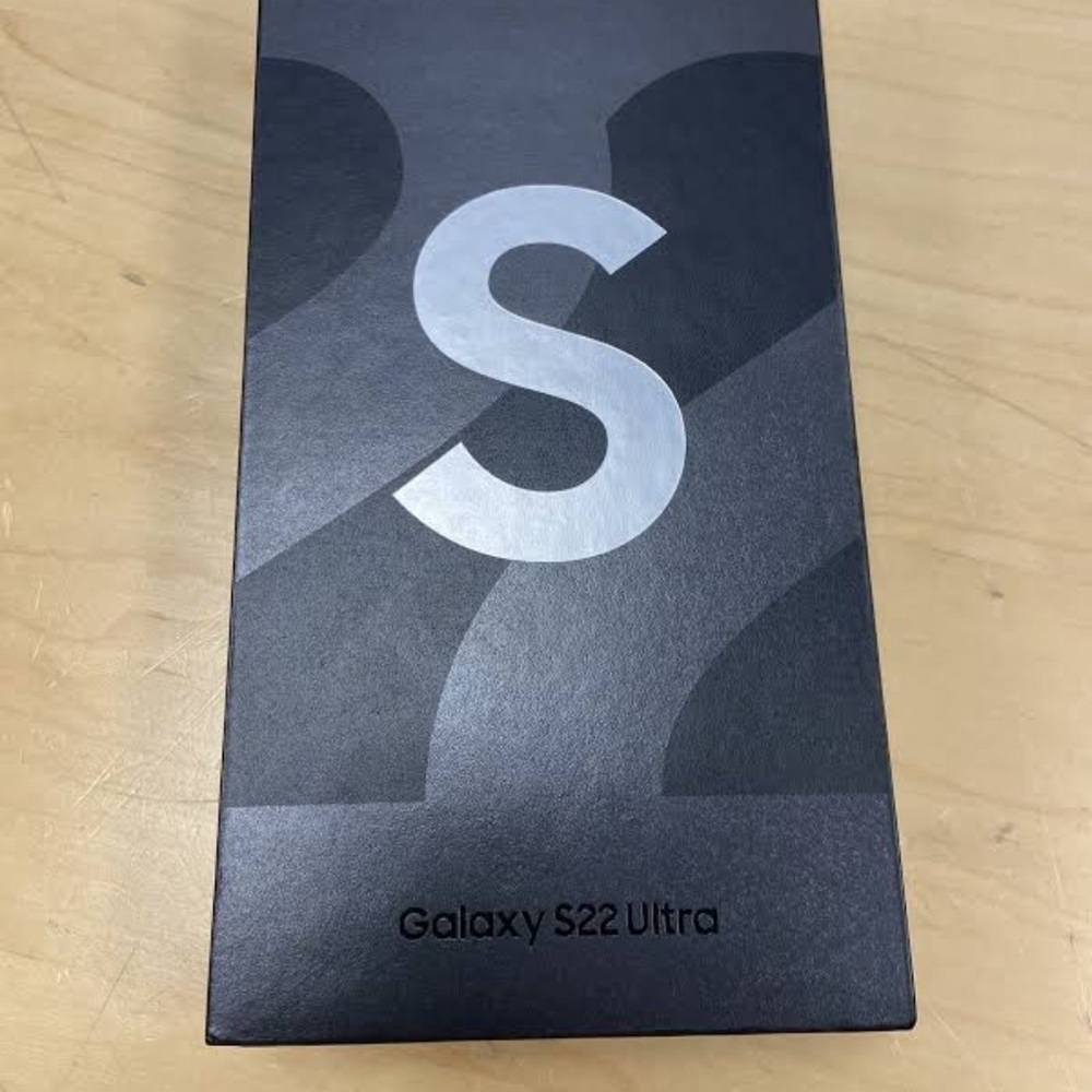 Limited Edition Blue Samsung Galaxy S22 Ultra 512 gb